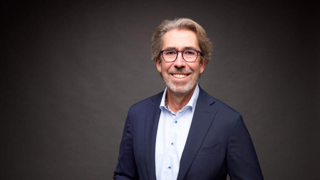 Porträt von Justizrat Prof. Dr. jur. Dr. phil. Thomas B. Schmidt M.A.
