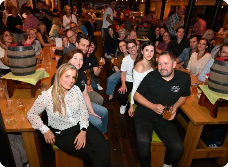 Das Team beim Sommerfest im Biergarten